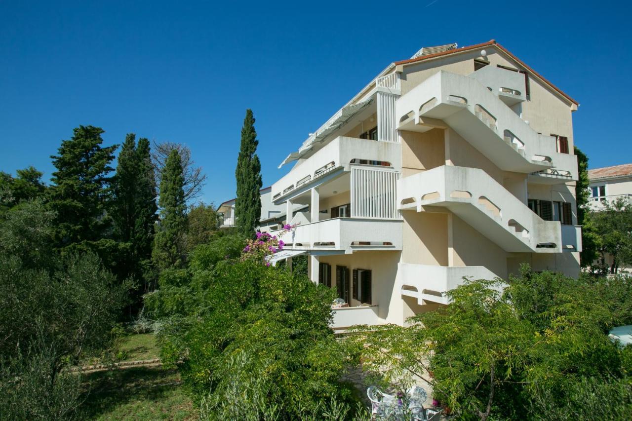 Apartments With A Parking Space Novalja, Pag - 6552 ภายนอก รูปภาพ