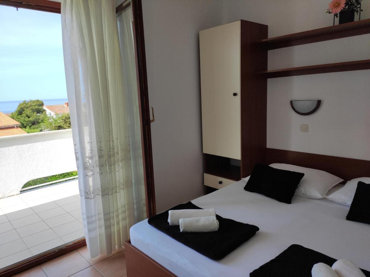 Apartments With A Parking Space Novalja, Pag - 6552 ภายนอก รูปภาพ
