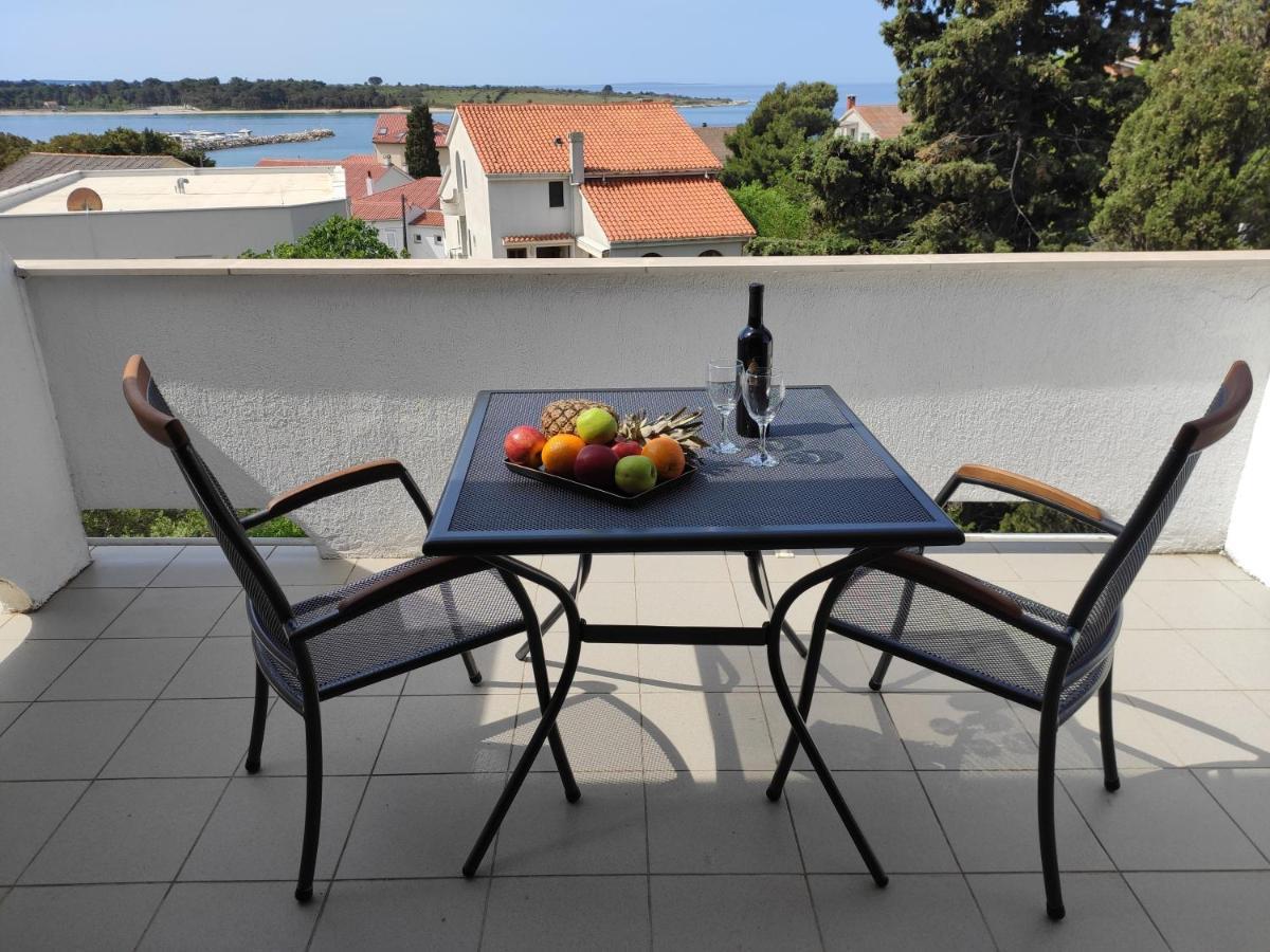 Apartments With A Parking Space Novalja, Pag - 6552 ภายนอก รูปภาพ