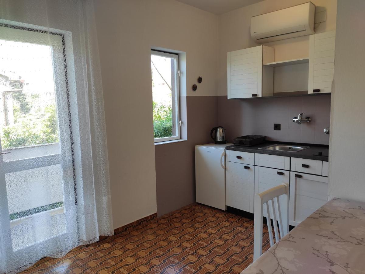 Apartments With A Parking Space Novalja, Pag - 6552 ภายนอก รูปภาพ
