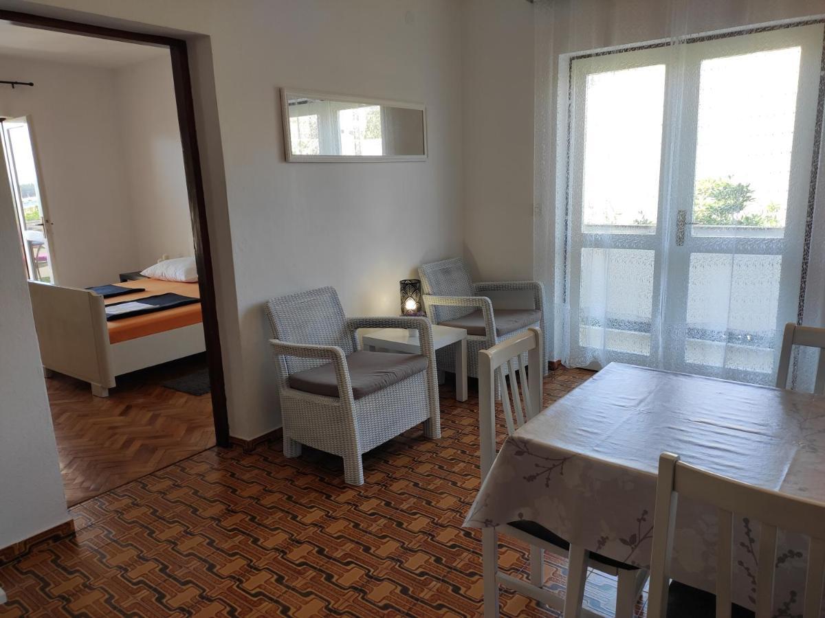Apartments With A Parking Space Novalja, Pag - 6552 ภายนอก รูปภาพ