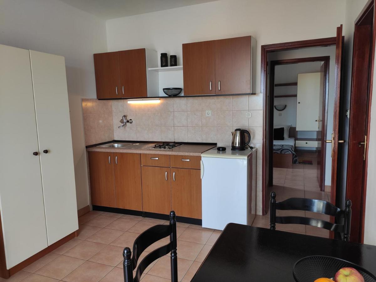 Apartments With A Parking Space Novalja, Pag - 6552 ภายนอก รูปภาพ