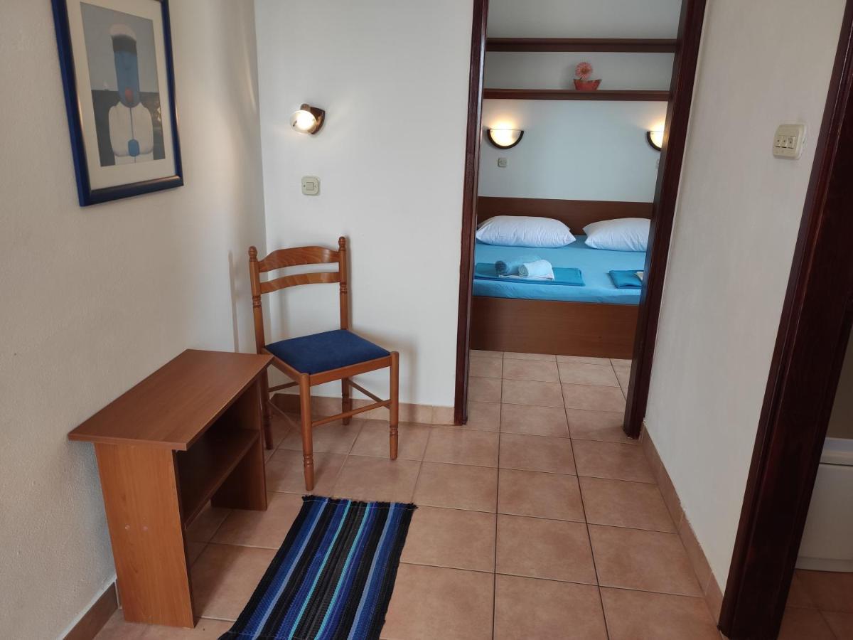 Apartments With A Parking Space Novalja, Pag - 6552 ภายนอก รูปภาพ